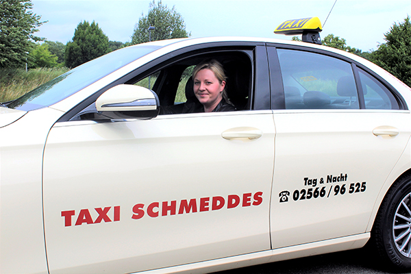 Frau Schmeddes von Taxi Schmeddes Legden