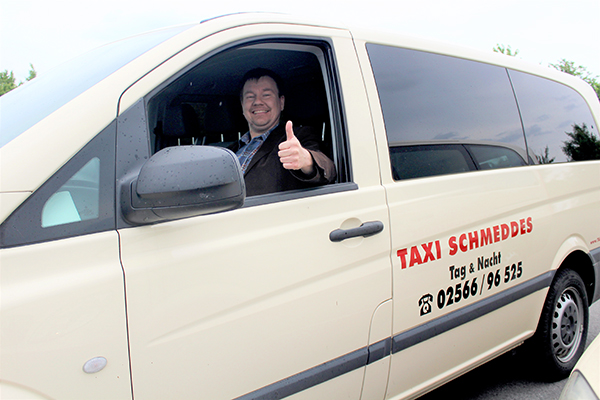 Taxi Schmeddes Legden